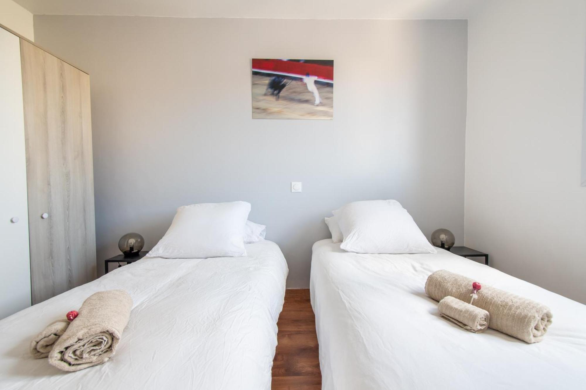 Guesthouse La Costiere - Logements Independants - Espace Piscine Jacuzzi لونيه المظهر الخارجي الصورة