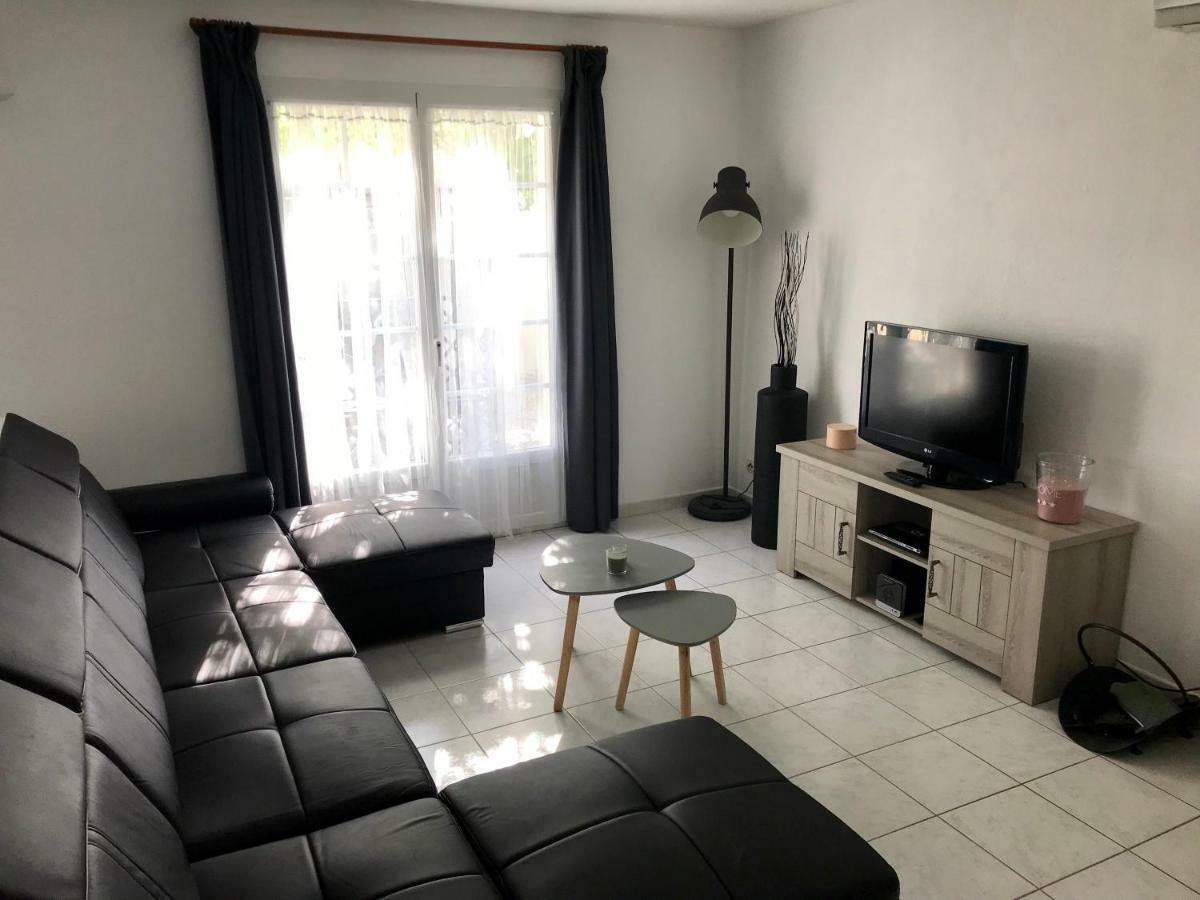 Guesthouse La Costiere - Logements Independants - Espace Piscine Jacuzzi لونيه المظهر الخارجي الصورة